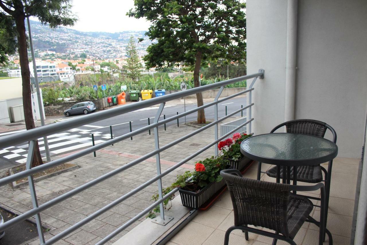 Uptown Madalenas Apartment Фуншал Екстериор снимка